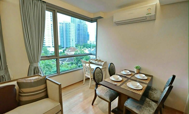 For rent 2 bed condo in Watthana, Bangkok