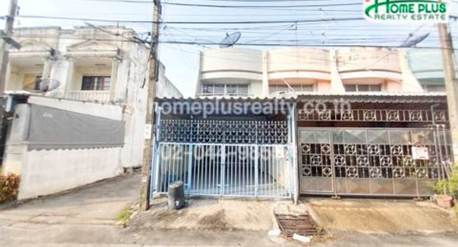 For sale 2 ベッドルーム townhouse in Nong Khaem, Bangkok
