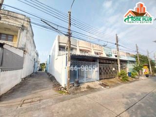 For sale 2 ベッドルーム townhouse in Nong Khaem, Bangkok