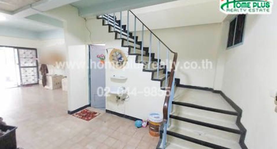 For sale 2 ベッドルーム townhouse in Nong Khaem, Bangkok