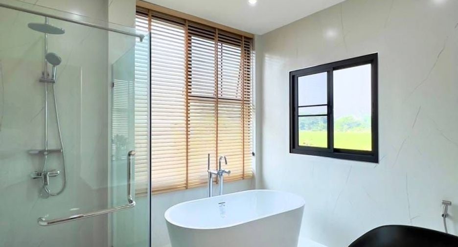 For rent and for sale 4 bedrooms house in Hang Dong, Chiang Mai
