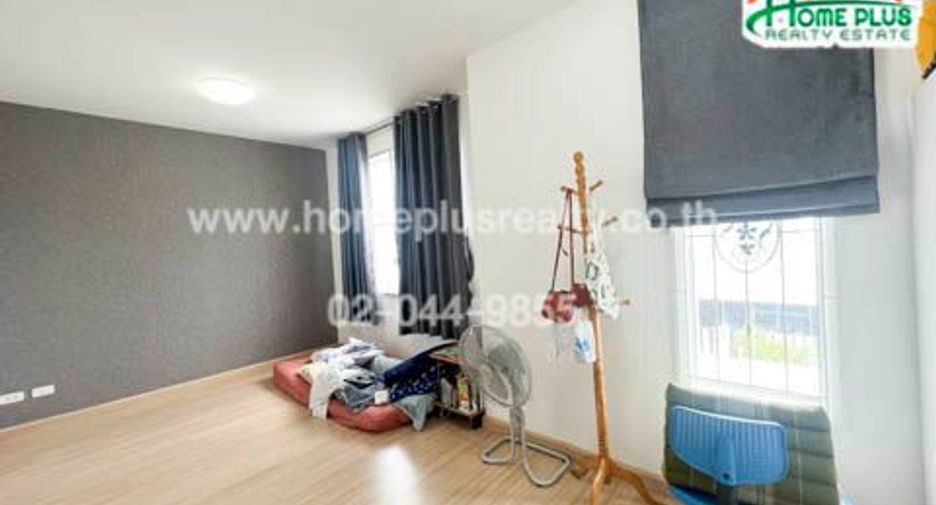 For sale 3 ベッドルーム townhouse in Mueang Samut Prakan, Samut Prakan