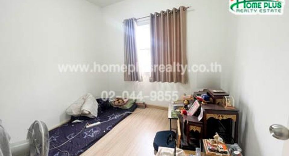 For sale 3 ベッドルーム townhouse in Mueang Samut Prakan, Samut Prakan