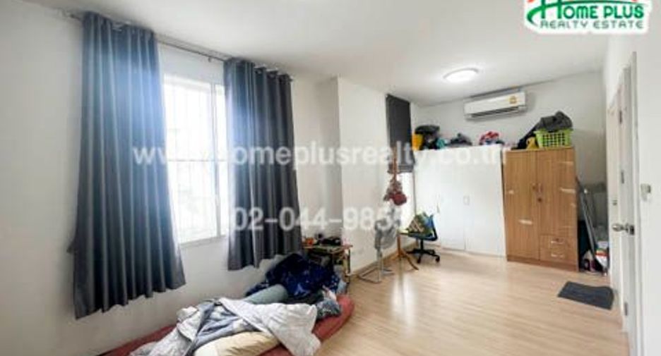 For sale 3 ベッドルーム townhouse in Mueang Samut Prakan, Samut Prakan