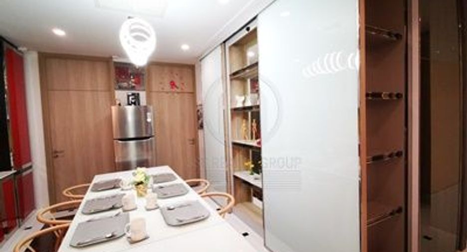 À vendre 2 chambres condo à Pathum Wan, Bangkok
