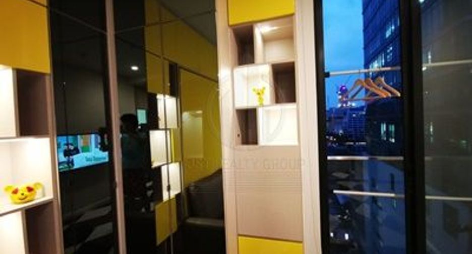 À vendre 2 chambres condo à Pathum Wan, Bangkok