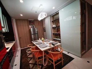 Condo en venta de 2 habitaciones en Pathum Wan, Bangkok