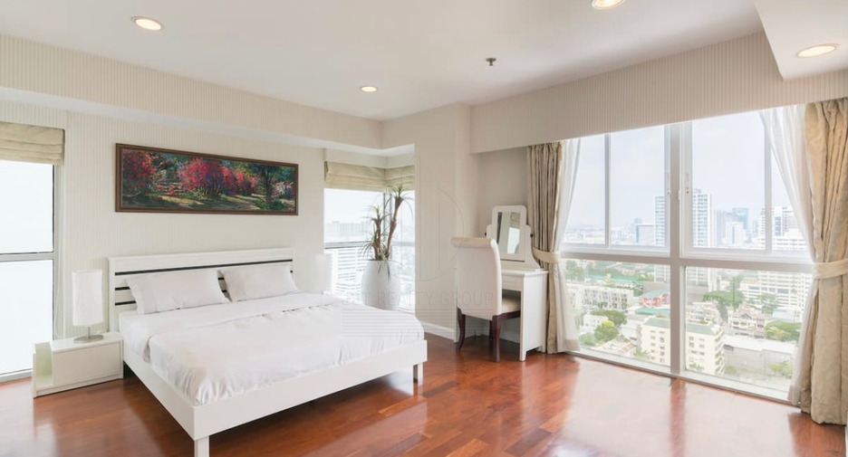 ขาย 4 ห้องนอน คอนโด ใน วัฒนา, กรุงเทพฯ