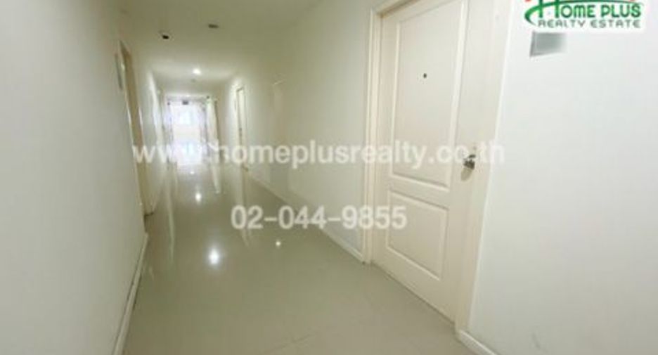 À vendre 1 chambre condo à Bang Na, Bangkok