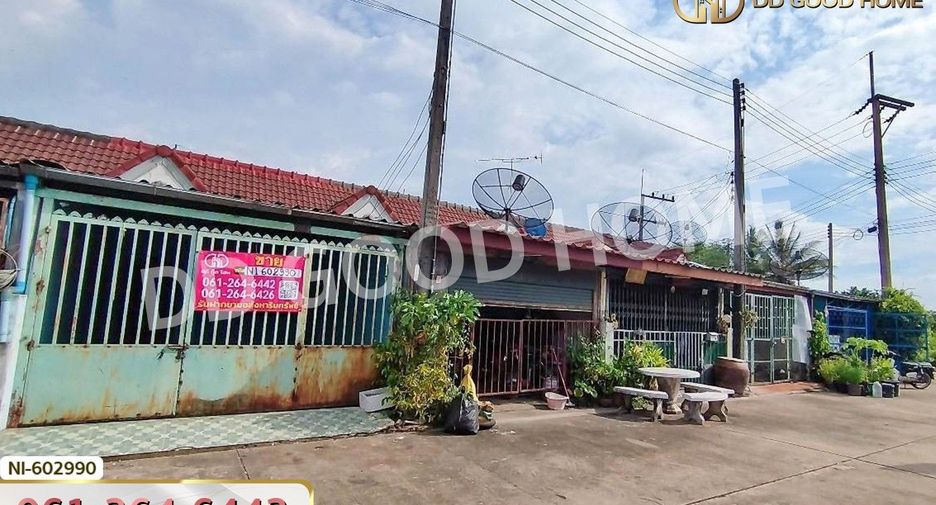 For sale 1 bed townhouse in Na Di, Prachin Buri