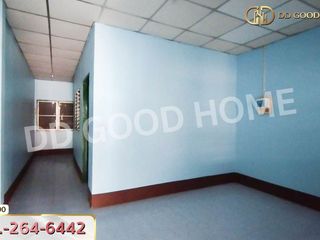 For sale 1 bed townhouse in Na Di, Prachin Buri