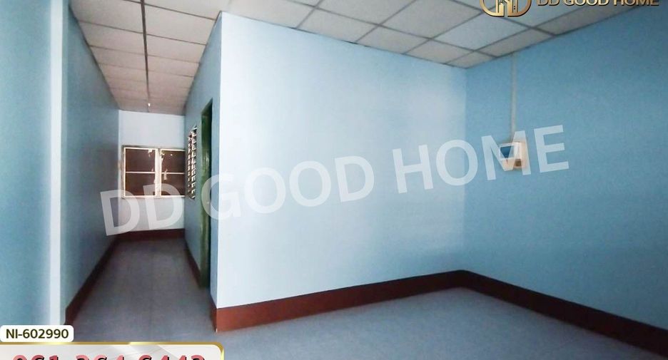 For sale 1 bed townhouse in Na Di, Prachin Buri