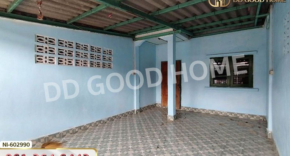 For sale 1 bed townhouse in Na Di, Prachin Buri