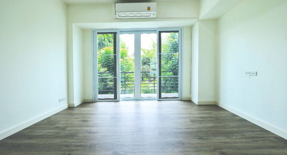 For sale 3 bedrooms house in Nong Khaem, Bangkok