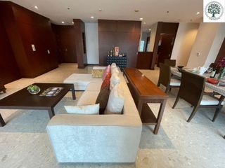 For rent 3 bedrooms apartment in Pathum Wan, Bangkok