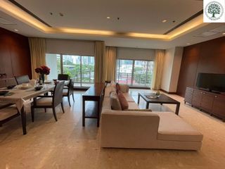 For rent 3 bedrooms apartment in Pathum Wan, Bangkok