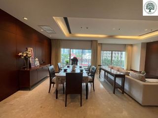 For rent 3 bedrooms apartment in Pathum Wan, Bangkok