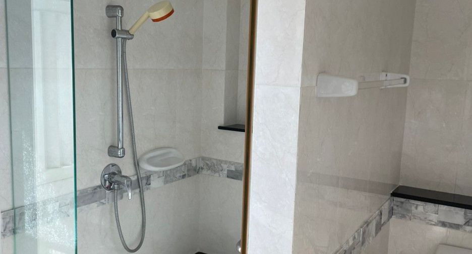 Продажа 4 спальни дом в Лат Крабанг, Бангкок