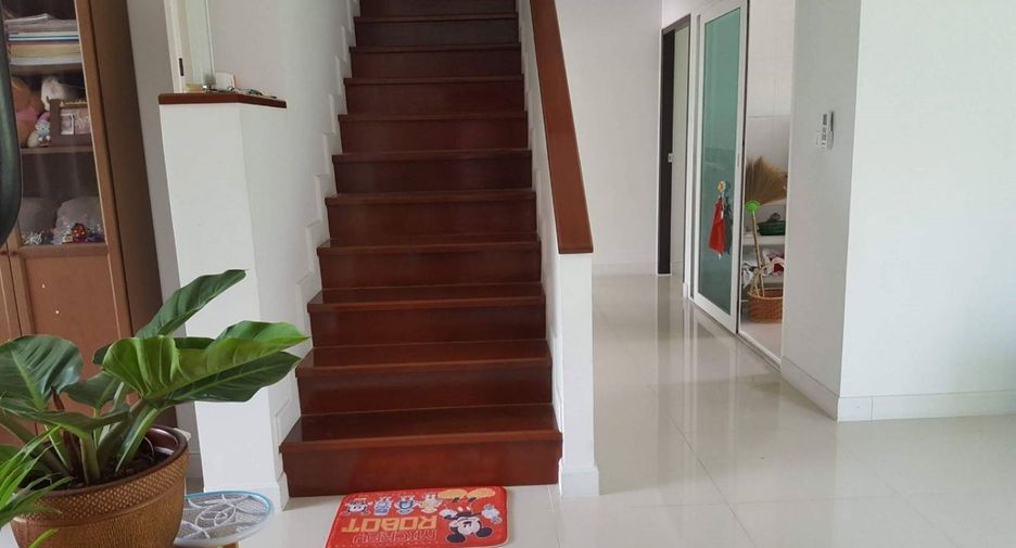 For rent 4 ベッドルーム house in Mueang Chon Buri, Chonburi