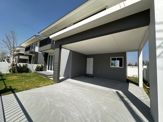 For sale 4 bedrooms house in Hua Hin, Prachuap Khiri Khan