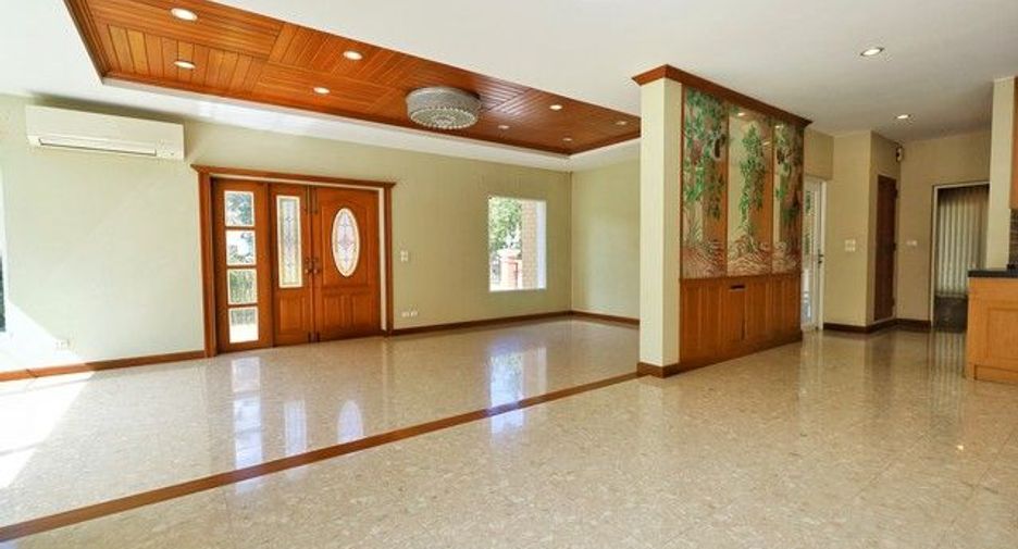 For sale 4 bedrooms house in Bang Kruai, Nonthaburi
