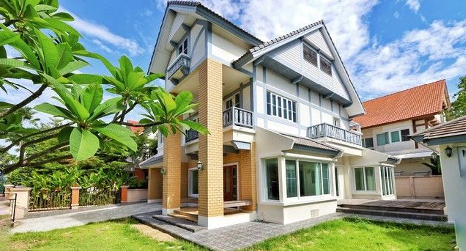 For sale 4 bedrooms house in Bang Kruai, Nonthaburi