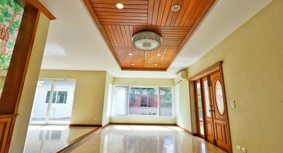 For sale 4 bedrooms house in Bang Kruai, Nonthaburi