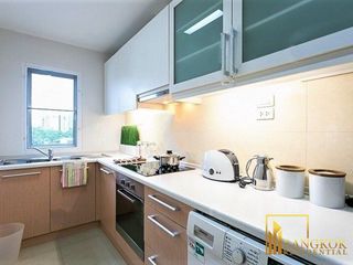 For rent and for sale 3 bed condo in Phra Khanong, Bangkok