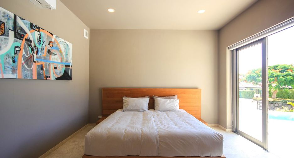 For sale 5 bedrooms villa in Hua Hin, Prachuap Khiri Khan