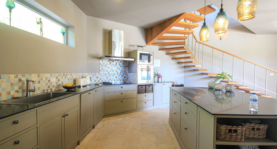 For sale 5 bedrooms villa in Hua Hin, Prachuap Khiri Khan