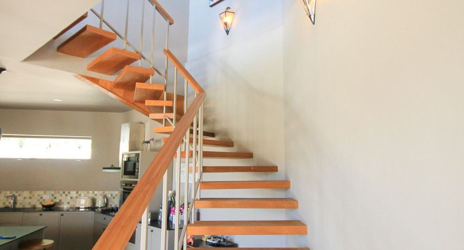For sale 5 bedrooms villa in Hua Hin, Prachuap Khiri Khan