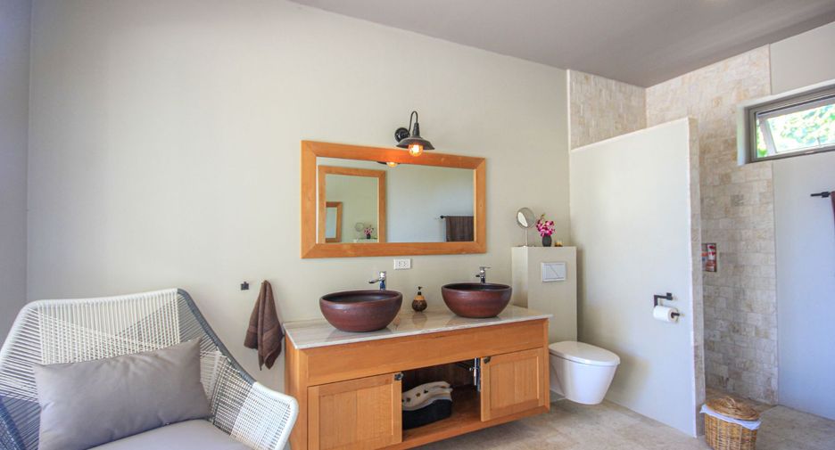 For sale 5 bedrooms villa in Hua Hin, Prachuap Khiri Khan