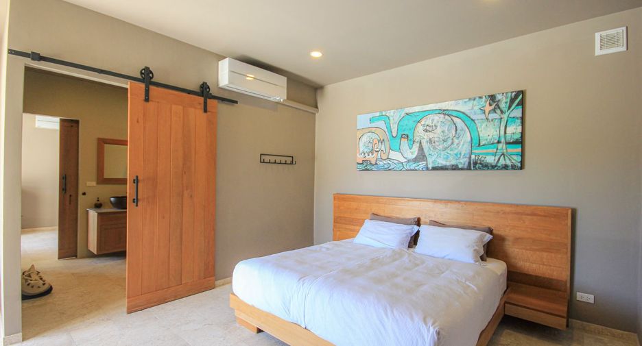 For sale 5 bedrooms villa in Hua Hin, Prachuap Khiri Khan