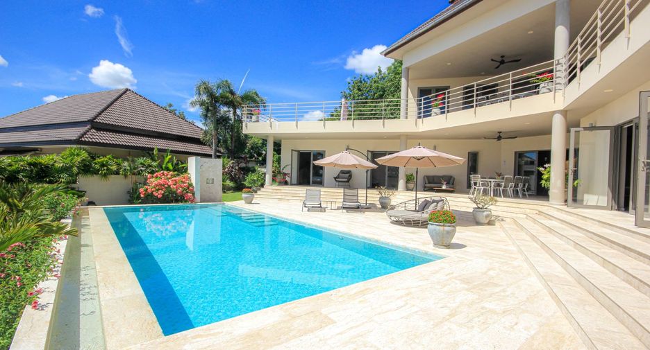 For sale 5 bedrooms villa in Hua Hin, Prachuap Khiri Khan