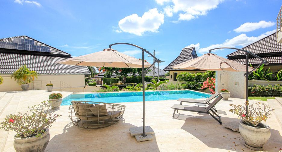 For sale 5 bedrooms villa in Hua Hin, Prachuap Khiri Khan