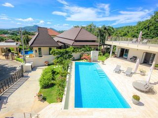 Villa zum Kauf mit 5 Zimmer in Hua Hin, Prachuap Khiri Khan
