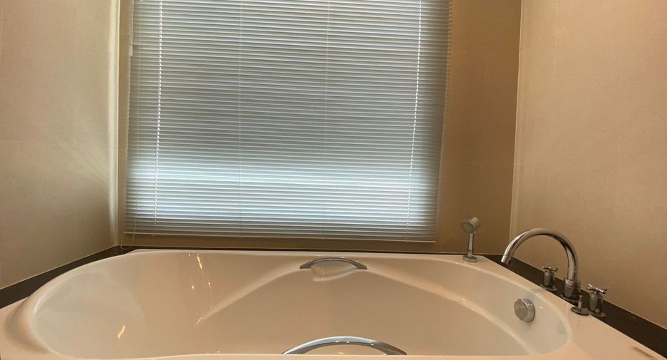 For rent 1 bed condo in Mueang Chiang Mai, Chiang Mai