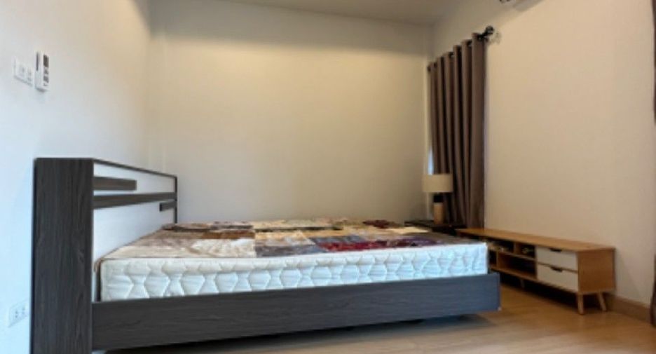 ขาย 3 เตียง ทาวน์เฮ้าส์ ใน เมืองปทุมธานี, ปทุมธานี