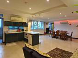 À louer 3 chambres condo à Watthana, Bangkok