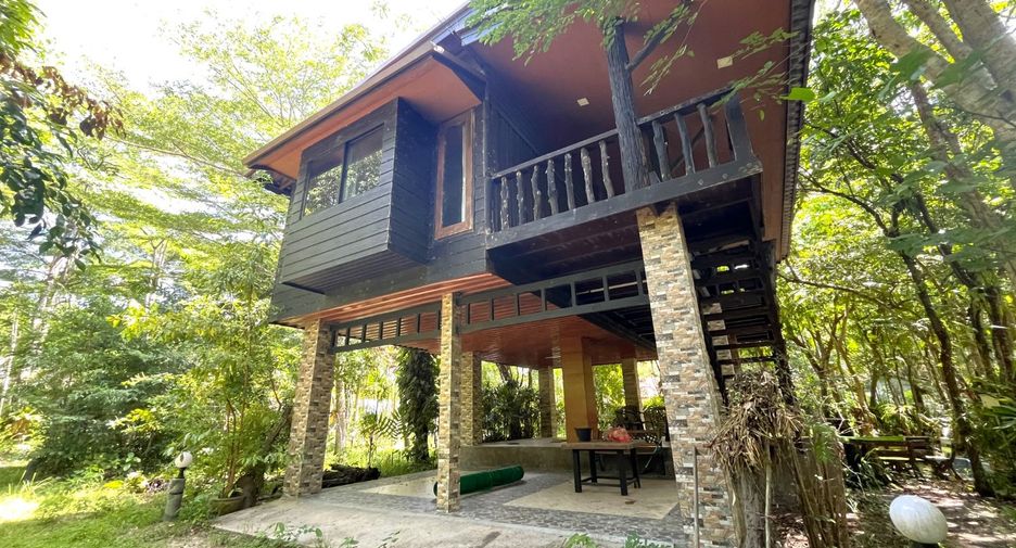 For sale retail Space in Thai Mueang, Phang Nga