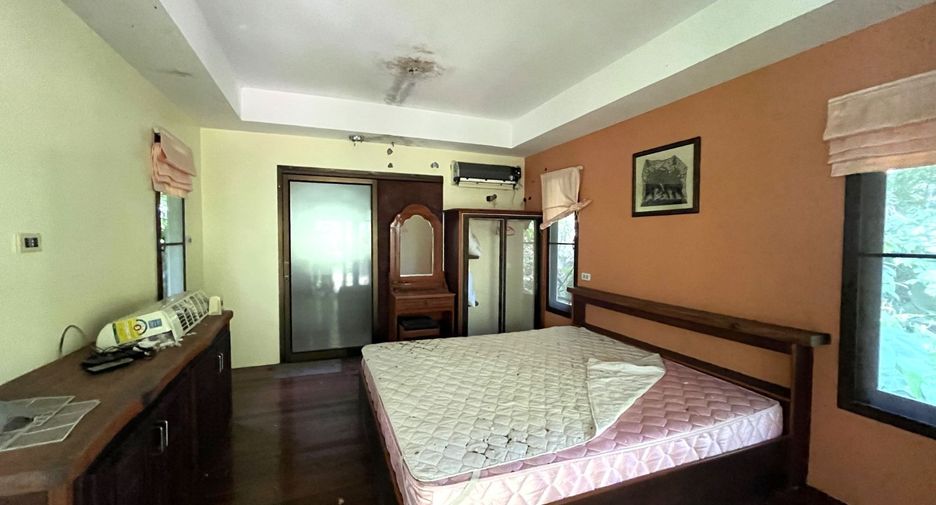 For sale retail Space in Thai Mueang, Phang Nga