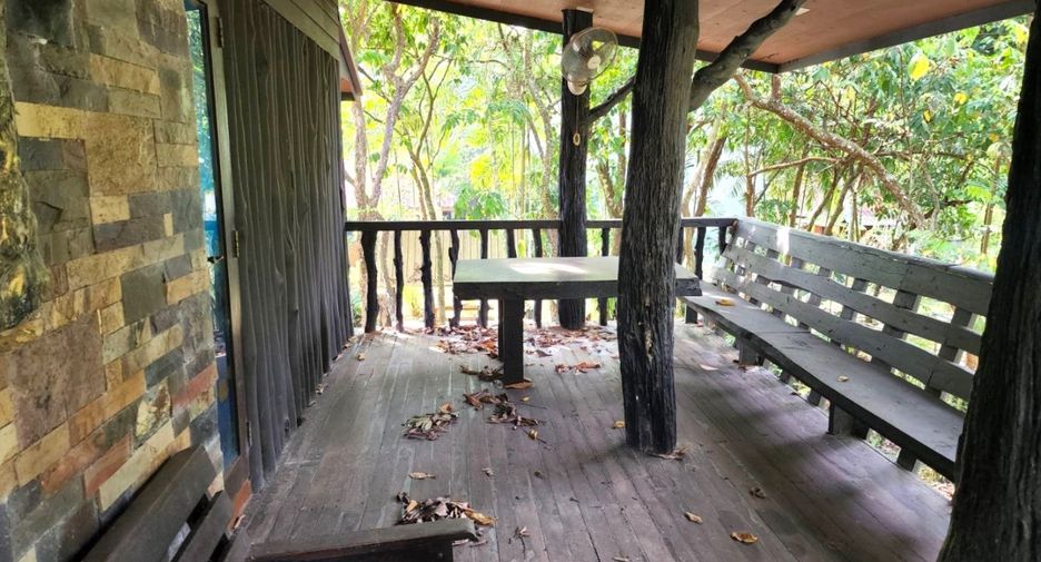 For sale retail Space in Thai Mueang, Phang Nga