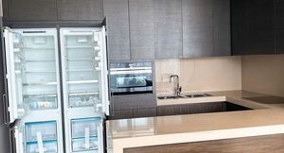 For rent 2 bedrooms condo in Sathon, Bangkok