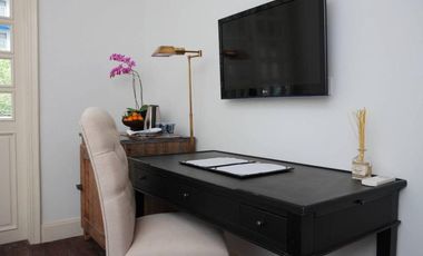For sale 12 bedrooms hotel in Khlong Toei, Bangkok