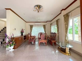 À louer 5 chambres maison à Bang Lamung, Chonburi