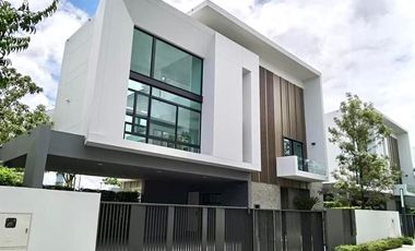 À vendre 4 chambres maison à Saphan Sung, Bangkok