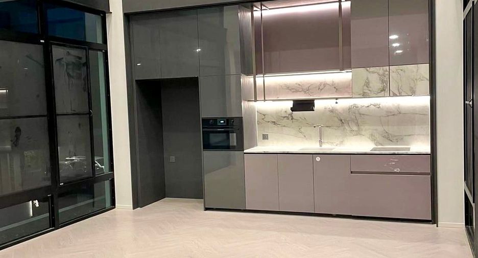 Casa en venta de 4 habitaciones en Saphan Sung, Bangkok