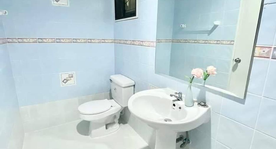 Продажа 3 спальни таунхаус в Lam Luk Ka, Патумтани