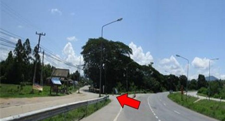 For sale 2 bedrooms house in Mae Tha, Lampang