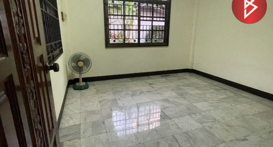For sale 3 bed house in Mueang Nakhon Nayok, Nakhon Nayok